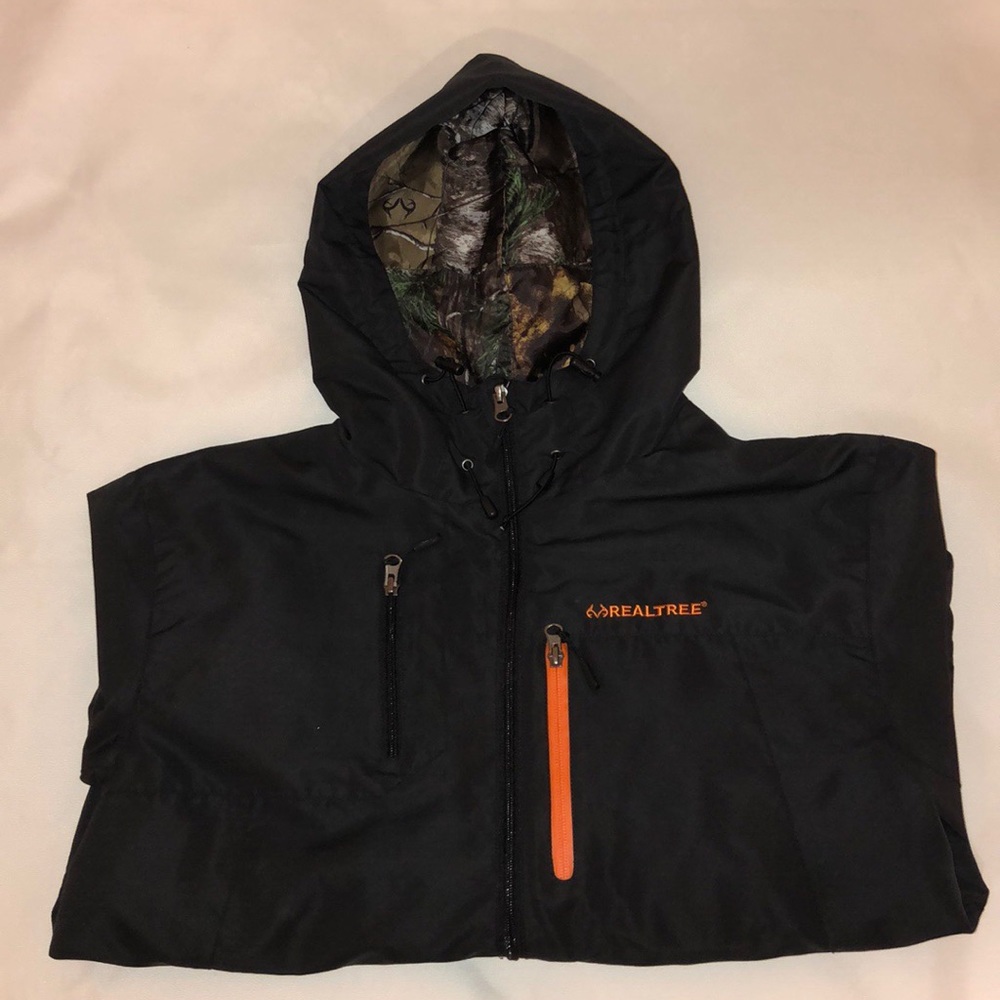 Realtree Black Windbreaker